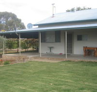 Gilgens Country River Retreat - Lightning Ridge Tourism