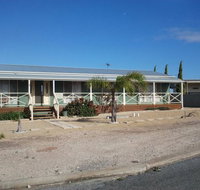 Annies Rest - Lightning Ridge Tourism