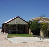 Anchorage 8 - Lightning Ridge Tourism