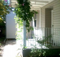 Wisteria Cottage - Lightning Ridge Tourism