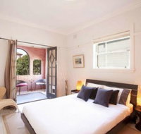 Bondi Beach Breeze - Lightning Ridge Tourism