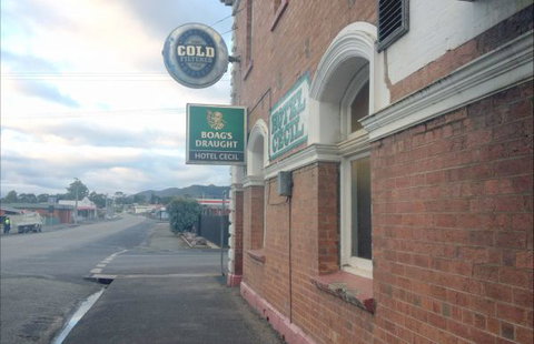 Cecil Hotel Zeehan - Lightning Ridge Tourism 0