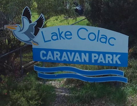 Lake Colac Caravan Park - Lightning Ridge Tourism 0