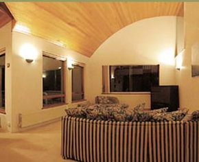 Astra  - Lightning Ridge Tourism 1