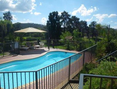 Hume Country Motor Inn - Lightning Ridge Tourism 2