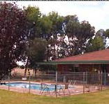 Camerons Farmstay - Lightning Ridge Tourism