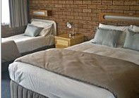 Tuncurry Motor Lodge - Lightning Ridge Tourism 3