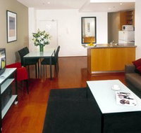 Adina Apartment Hotel St Kilda - Lightning Ridge Tourism