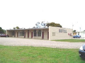 Winchelsea Motel- Roadhouse - Lightning Ridge Tourism 0