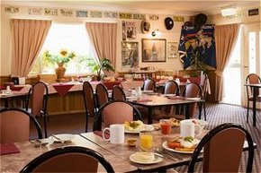 All Seasons Outback Mount Isa - Lightning Ridge Tourism 1
