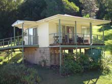 Shambala Bed & Breakfast - Lightning Ridge Tourism 0