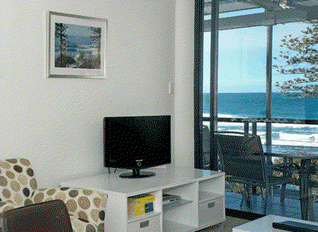 The Beach Retreat Coolum - Lightning Ridge Tourism 3