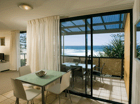 The Beach Retreat Coolum - Lightning Ridge Tourism 4