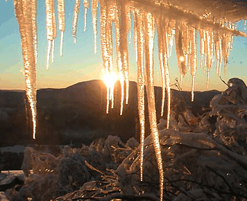 Burnt Hut - Lightning Ridge Tourism