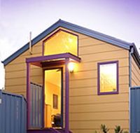 Studio Q Apartments - Lightning Ridge Tourism