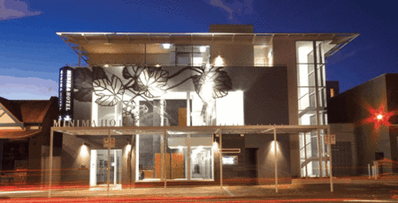 Majestic Minima Hotel - Lightning Ridge Tourism