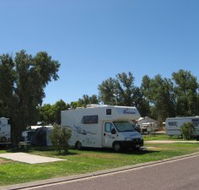 Arno Bay Foreshore Tourist Park - Lightning Ridge Tourism
