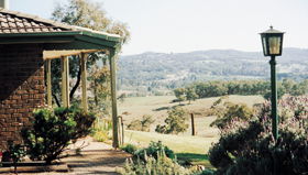 Fairview Ridge Bed & Breakfast - Lightning Ridge Tourism 0