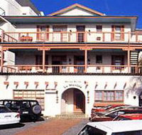 La Mancha Holiday Suites - Lightning Ridge Tourism