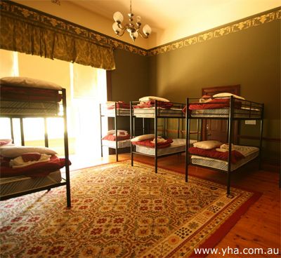 Lakeside Manor Yha - Lightning Ridge Tourism 0