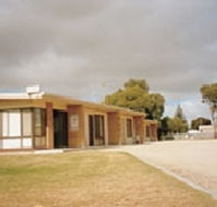Ocean View Holiday Units - Lightning Ridge Tourism
