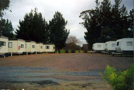 Treasure Island Caravan Park - Lightning Ridge Tourism 0
