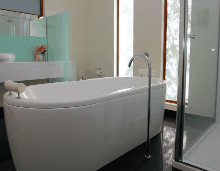 Possums Apartments - Lightning Ridge Tourism