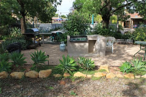 Orana Motor Inn - Lightning Ridge Tourism 6