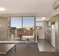Chifley Apartments Newcastle - Lightning Ridge Tourism