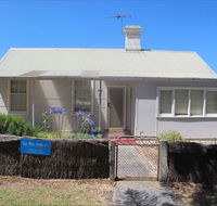 Holly's Holiday Home - Lightning Ridge Tourism