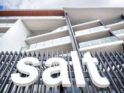 Salt Apartments - Lightning Ridge Tourism 1