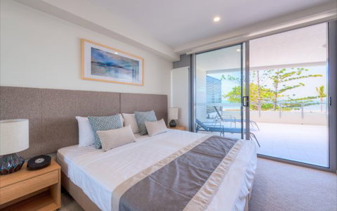 Salt Apartments - Lightning Ridge Tourism 4