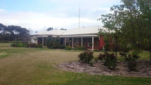 Gaerwood Bed Breakfast - Lightning Ridge Tourism 4