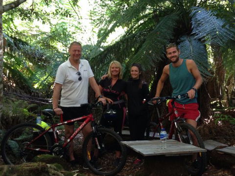 Athelney Cottage - Lightning Ridge Tourism 1