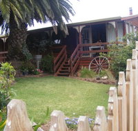 Ironstone Cottage - Lightning Ridge Tourism