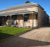 Kingfisher Lodge Edithburgh - Lightning Ridge Tourism