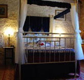 Fidge Farm Homestead  Cottage Bed and Breakfast - Lightning Ridge Tourism