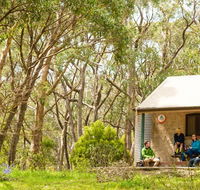 Mount Lofty Cottage YHA - Lightning Ridge Tourism