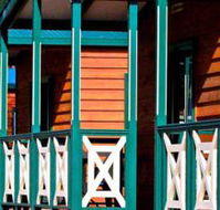 Riverglen Holiday Park - Lightning Ridge Tourism