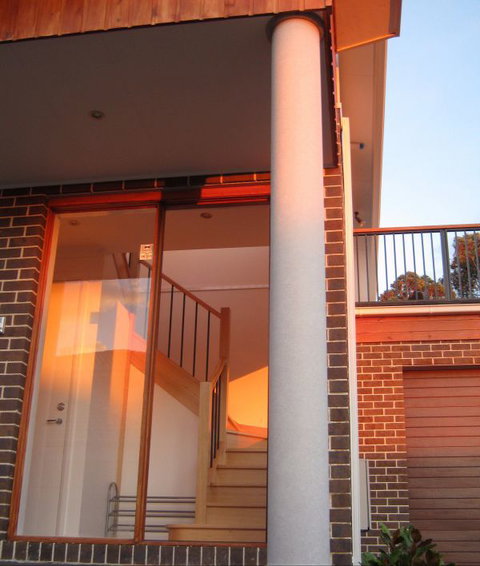 Barefoot Beach Stays - Lightning Ridge Tourism 2