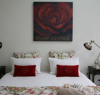 Bright Bliss - Lightning Ridge Tourism