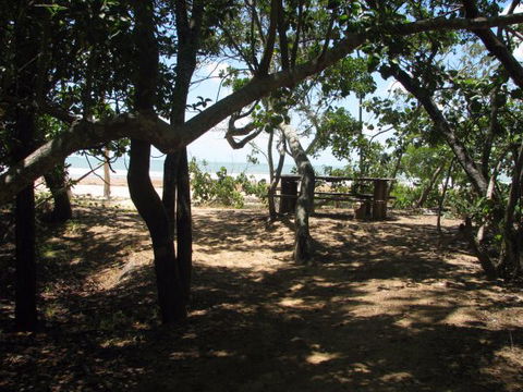 Cape Palmerston Holiday Park - Lightning Ridge Tourism 3