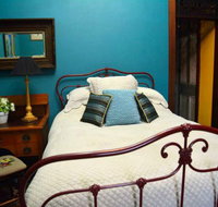 Cairnsmore Bed and Breakfast - Lightning Ridge Tourism