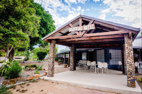 Goldfields Hotel And Finnigan's Rest - Lightning Ridge Tourism 0