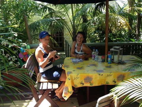 HJapartments - Lightning Ridge Tourism 2