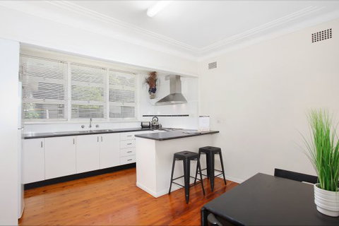Le Bois Cottage - Lightning Ridge Tourism 3