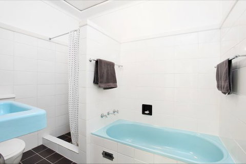 Le Bois Cottage - Lightning Ridge Tourism 6