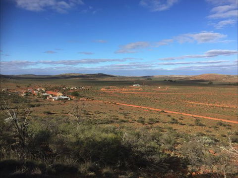 Mount Ive - Lightning Ridge Tourism 1