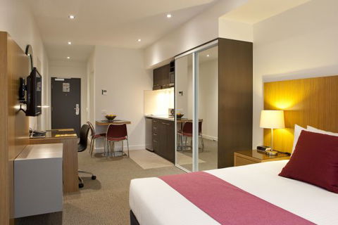 Quest Wodonga - Lightning Ridge Tourism 3