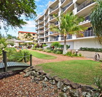 Sails Resort on Golden Beach - Lightning Ridge Tourism